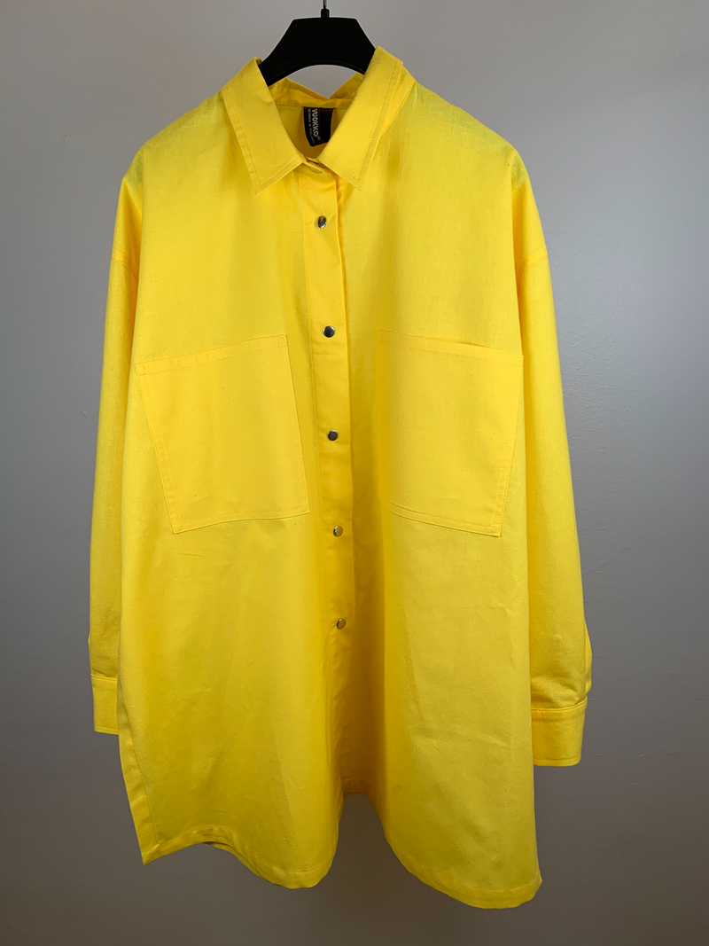 Isopaita Yellow