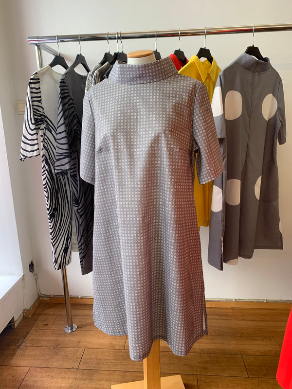 Simpukka Mininolla Grey-White